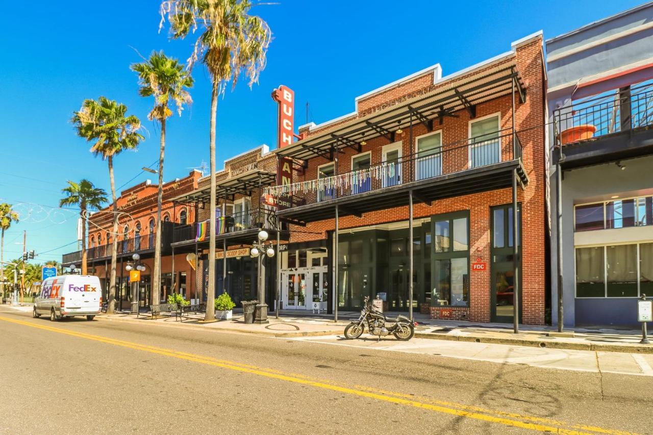 Frontdesk 1910 E 7Th Ave Apts Historic Ybor Tampa Apartment Exterior photo